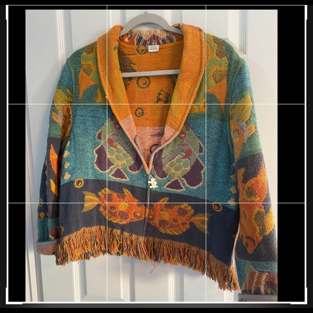 Size Large.. woven tapestry type jacket.. fish print.. fish button